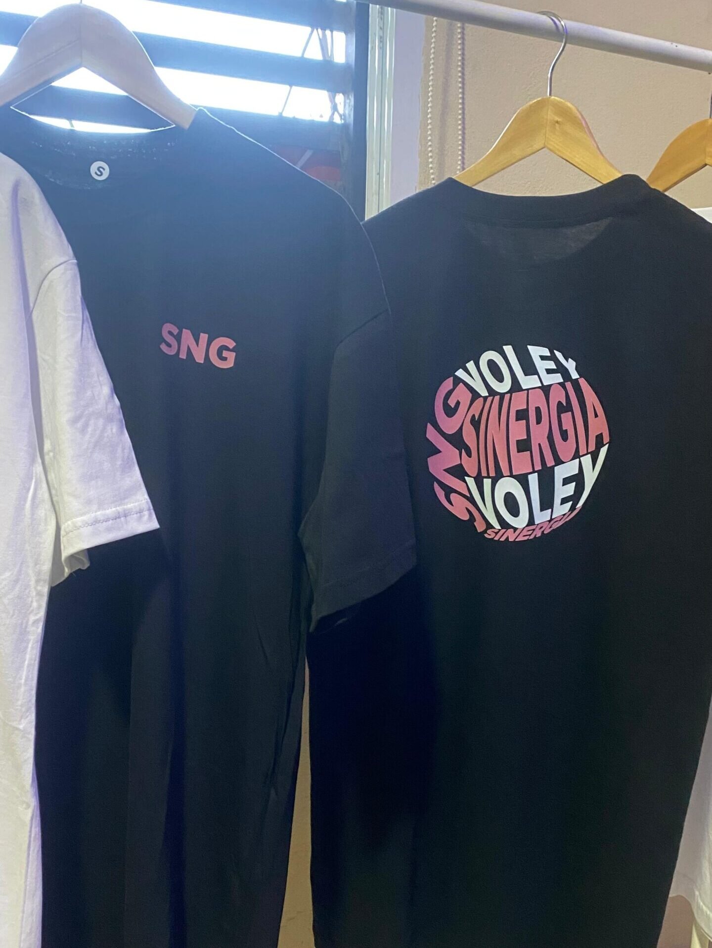 8ef86c1c-7096-4941-8de9-0fc88004b2c8